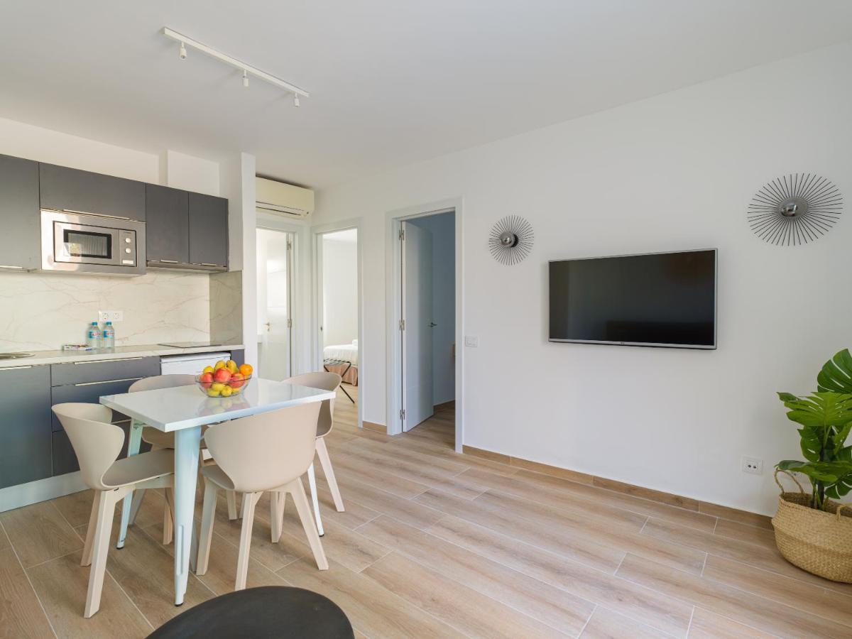 Homeforguest Moderno Apartamento Con Piscina En Corralejo Kültér fotó