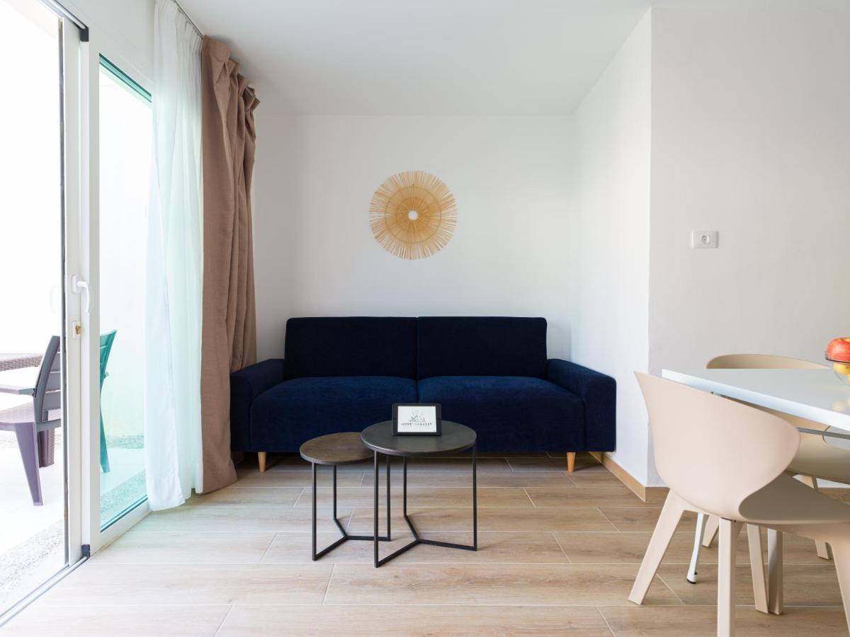 Homeforguest Moderno Apartamento Con Piscina En Corralejo Kültér fotó