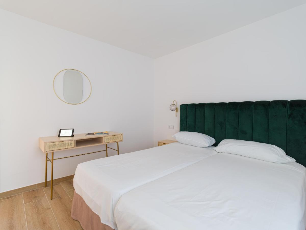 Homeforguest Moderno Apartamento Con Piscina En Corralejo Kültér fotó